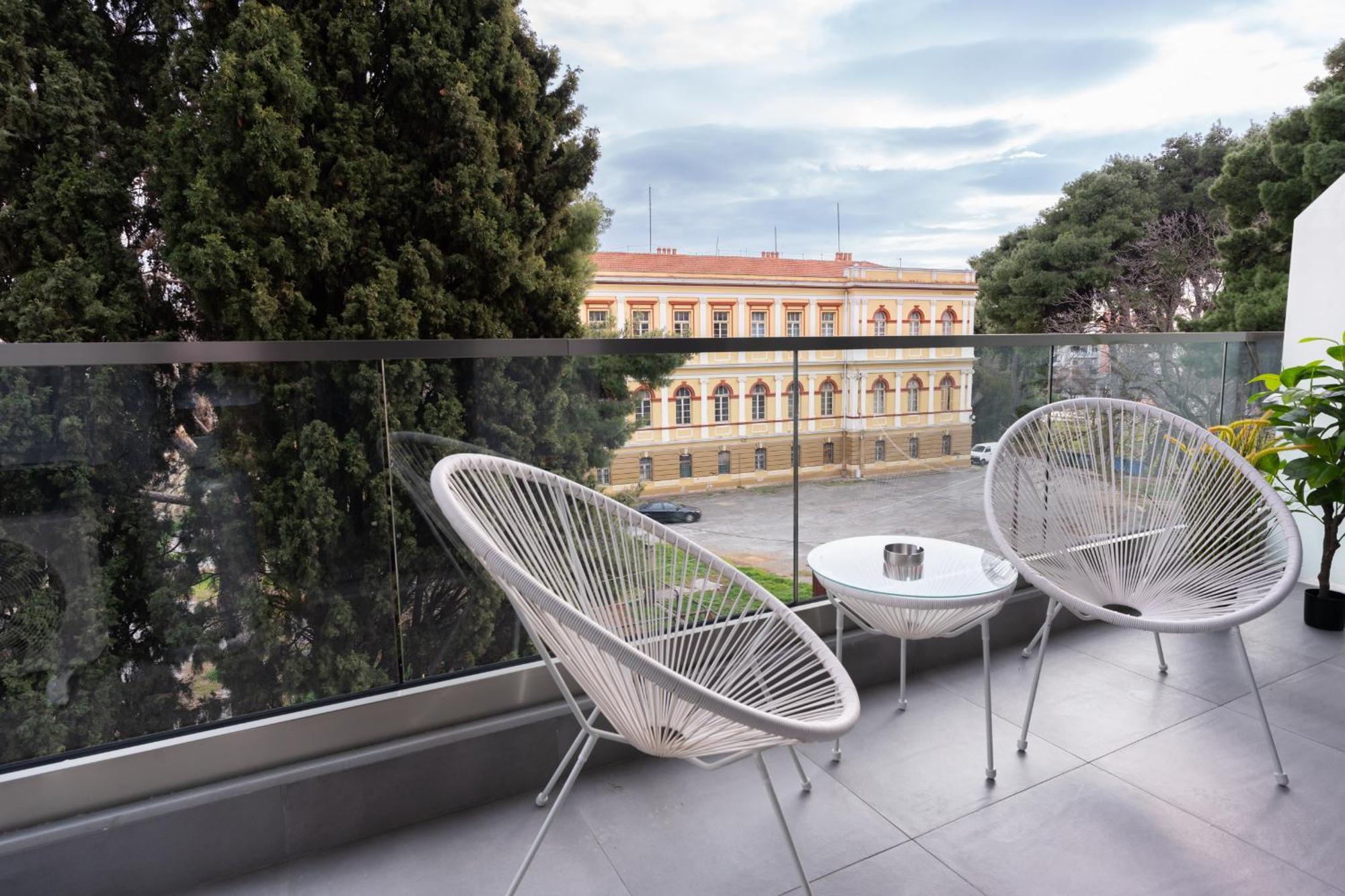 Velvet Luxury Studios In The City Center By Binobi! Thessaloniki Exterior photo